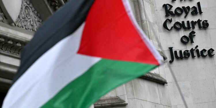 Palestine activists ‘intimidate Jews’ with Israel boycott campaign