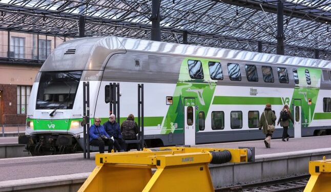 Direct trains between two European countries resume after being scrapped in the 90s